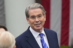 Глава Минфина США назвал сроки подписания ресурсной сделки с Украиной
